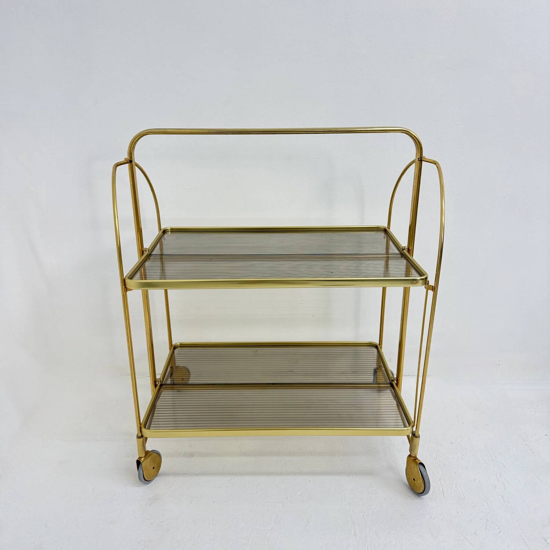 Mid-century modern folding bar cart in brass and ribbed acrylic glass, 1970s