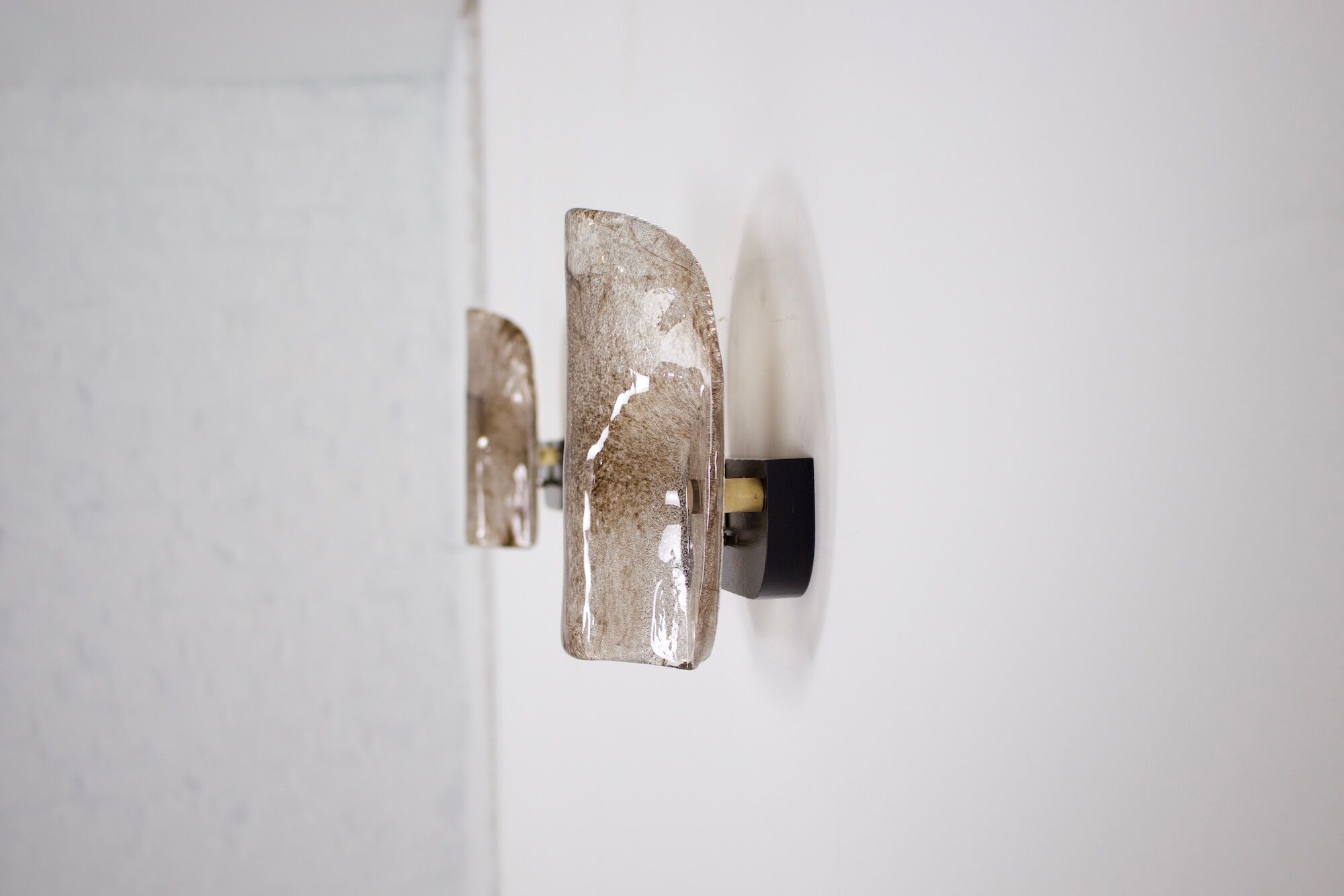 Murano wall lamps in blown glass.