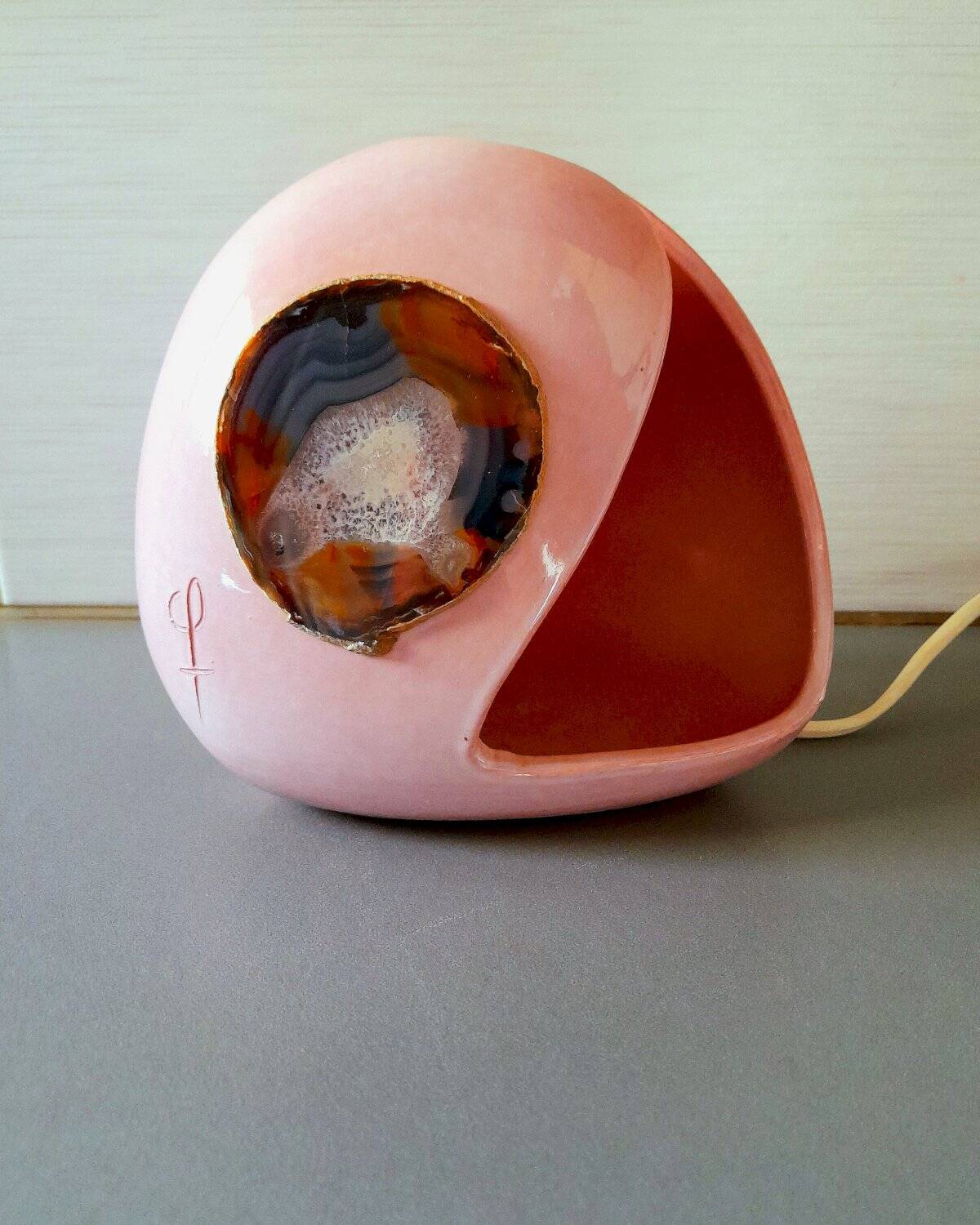 Ceramic lamp, agate slice 1970 vintage pink