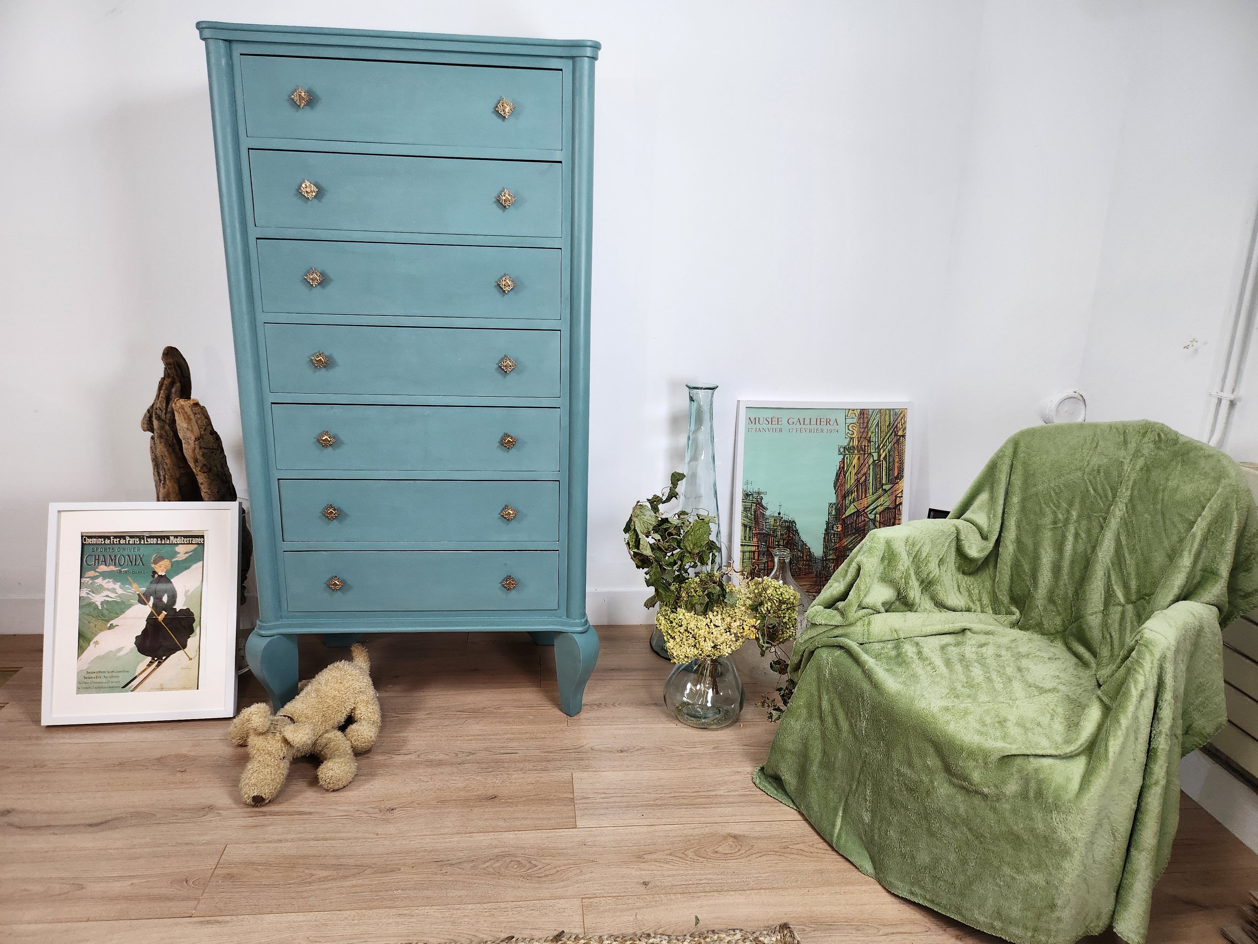 ragpicker rand 7 drawers