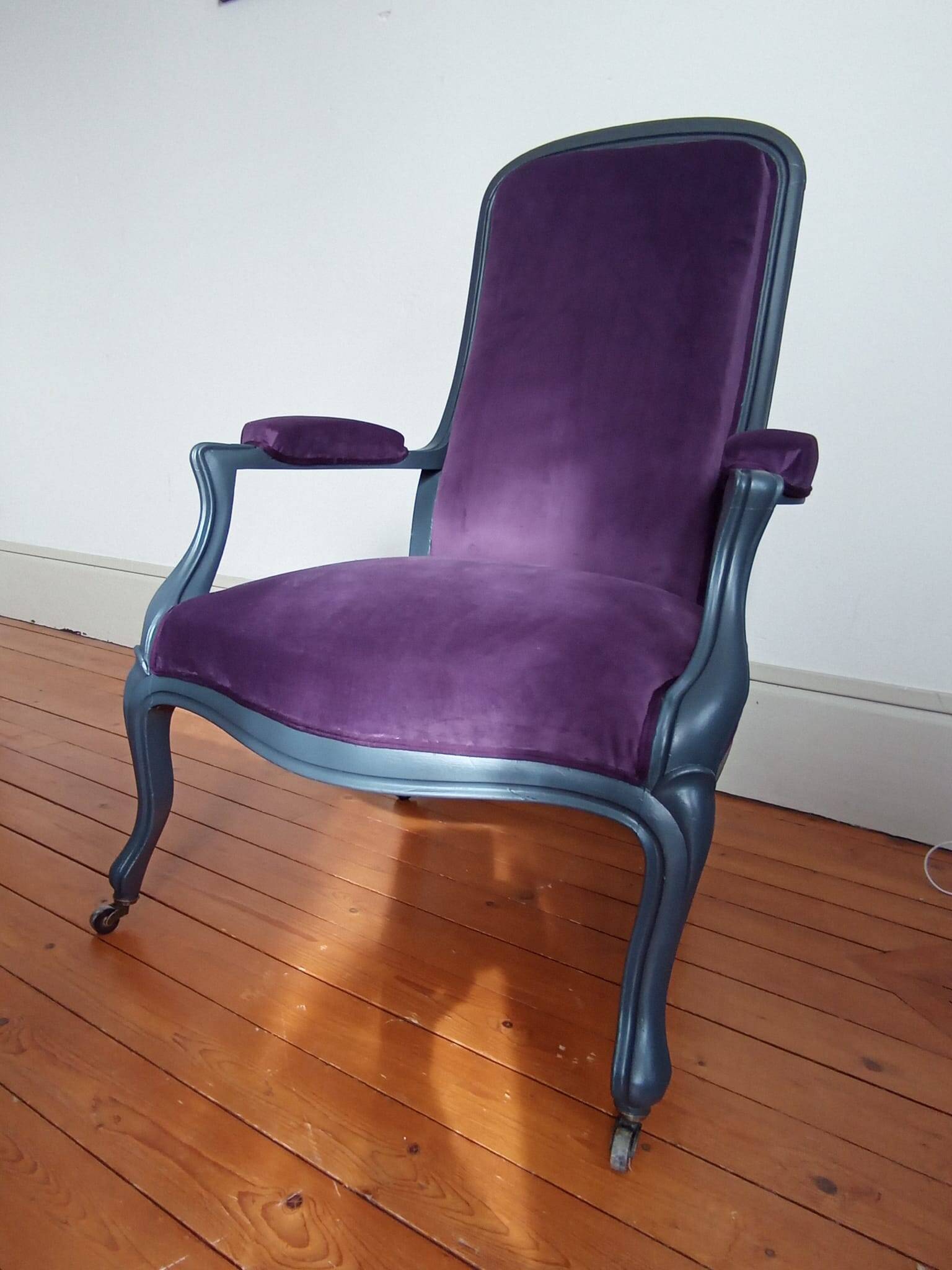 Voltaire armchair from the 19th century, purple velvet