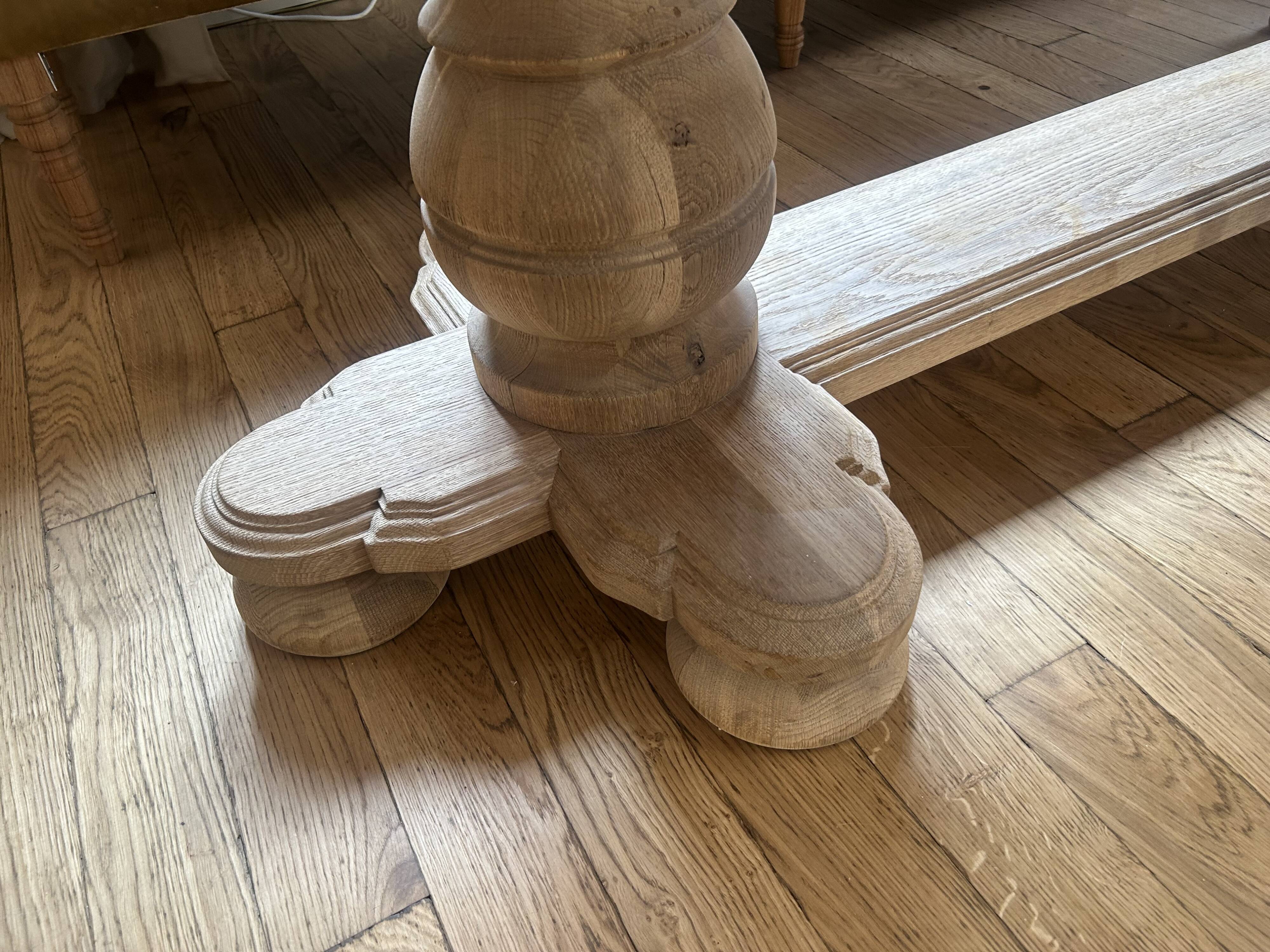 Oak table
