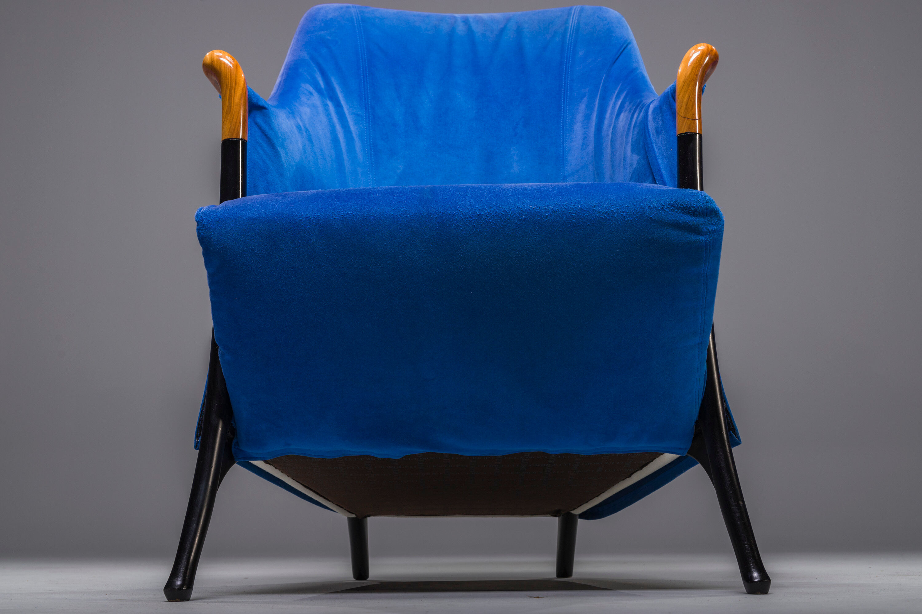 Italian alcantara project Armchairs by Umberto Asnago for Giorgetti/Progetti, 1980s