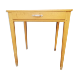 Small size farm table