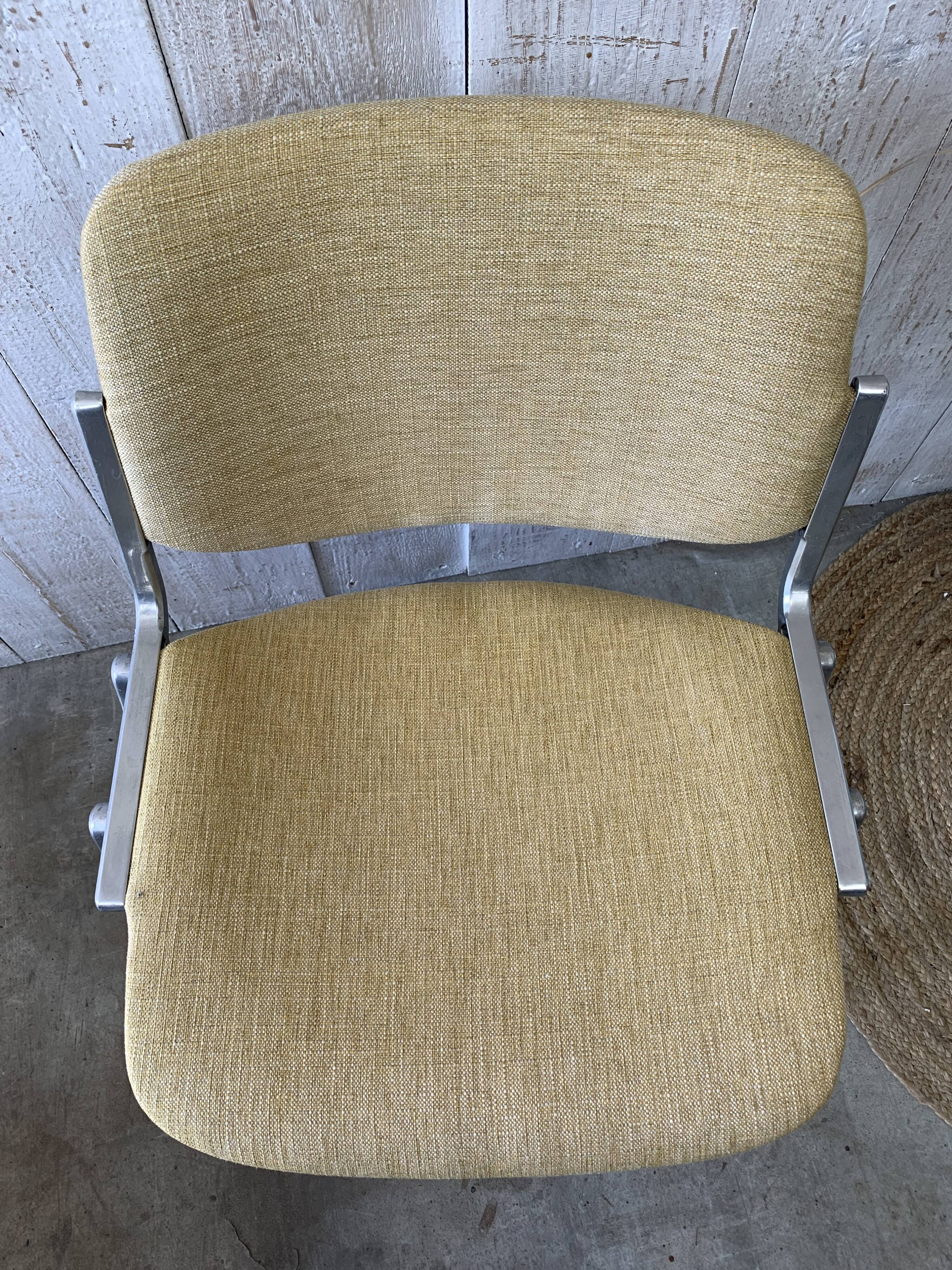 Series of 4 chairs by Piretti Giancarlo, Castelli
