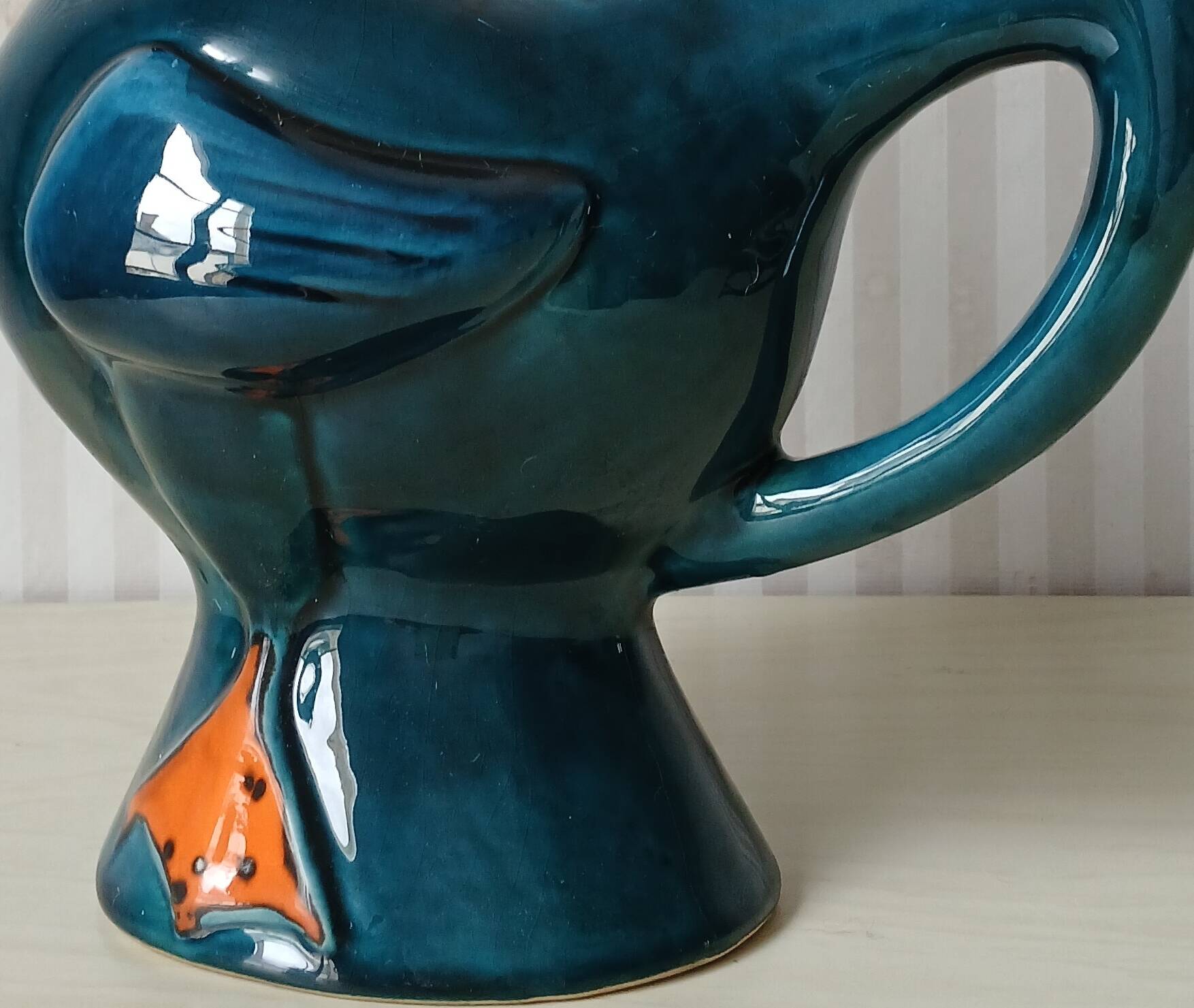 Pichet zoomorphe Poët Laval vers 1960