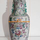 Porcelain vase, China – XXth