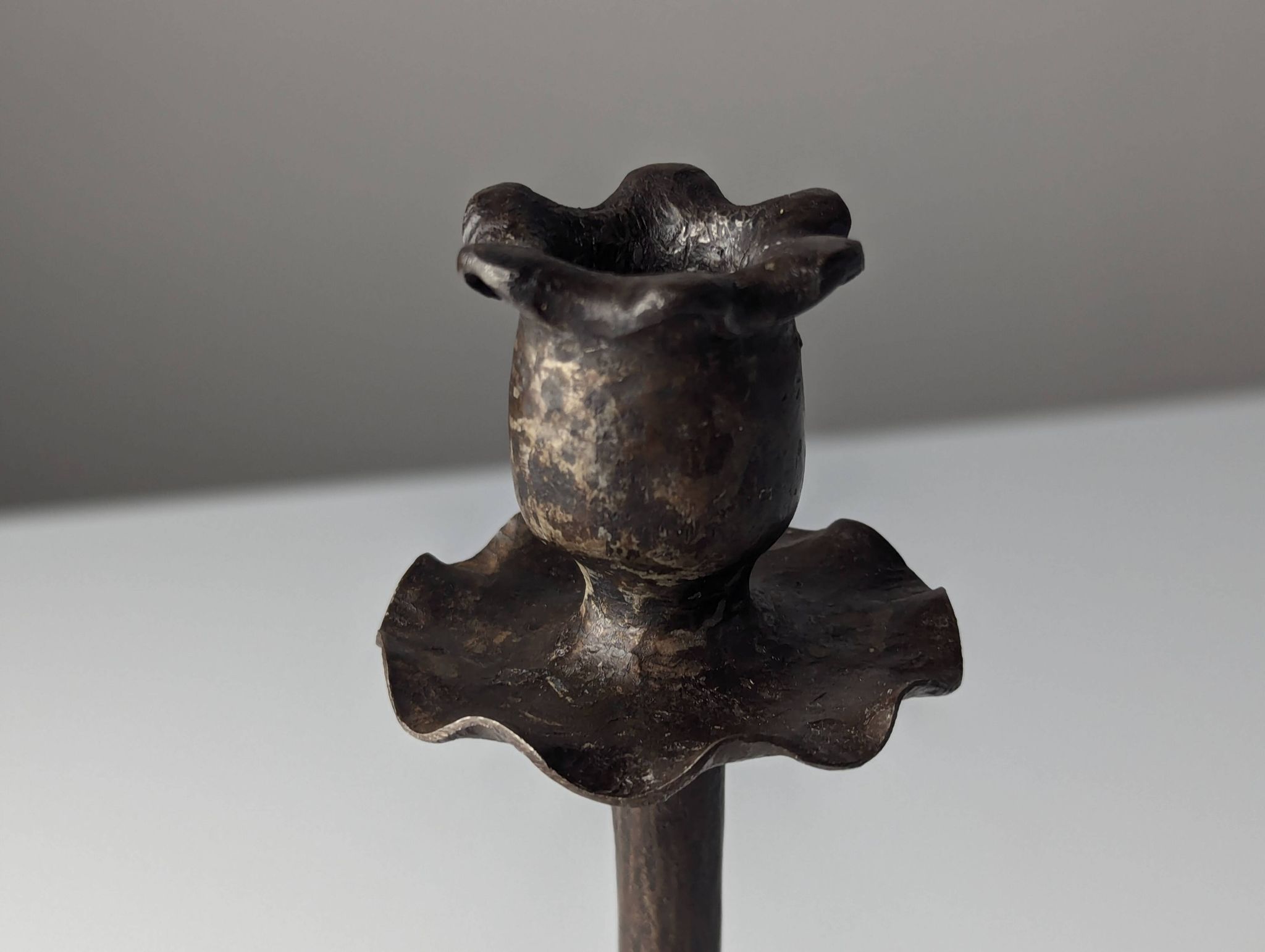 Wrought iron candelabra with dragon head, Samuel Yellin style, 20th century