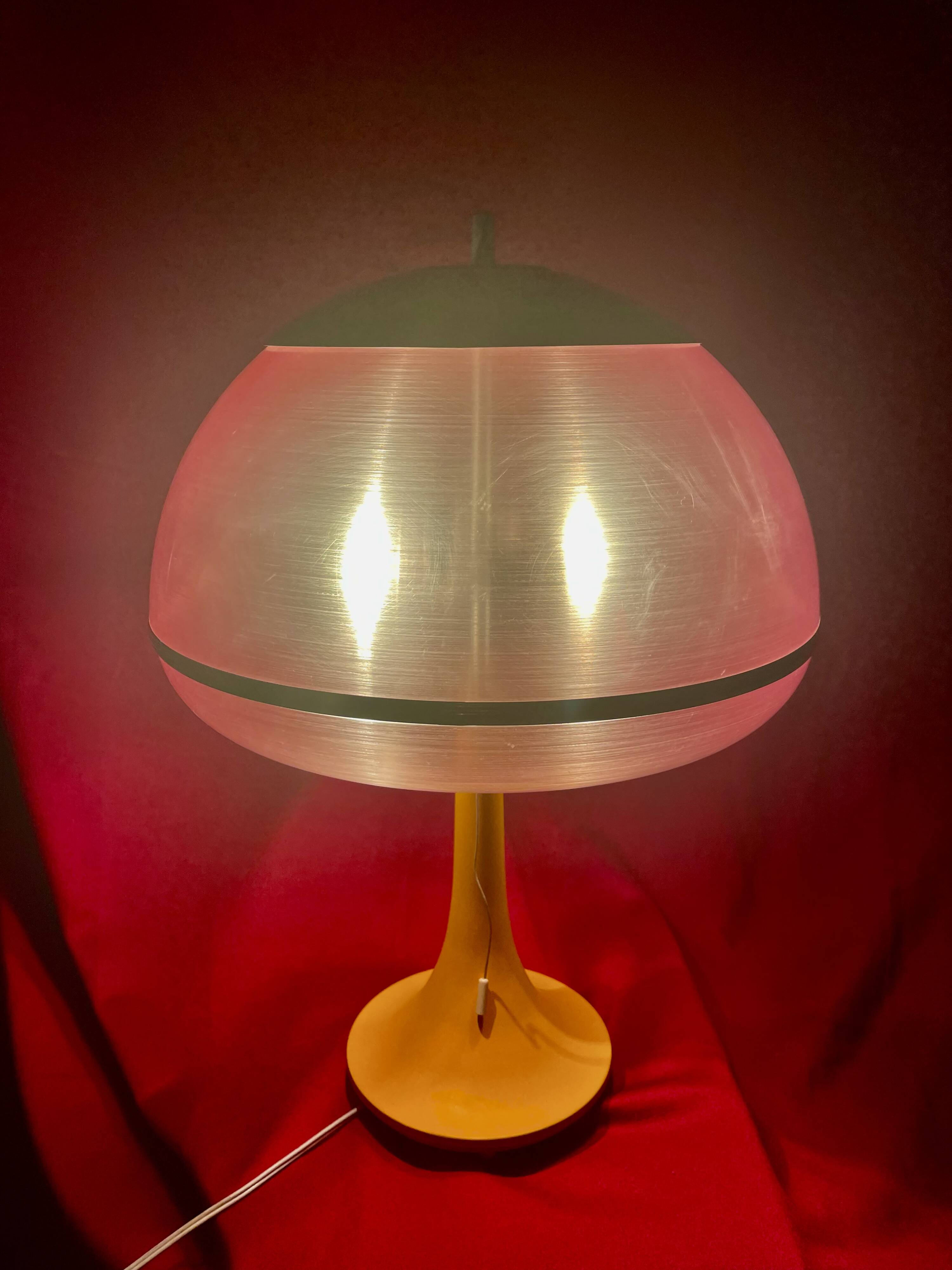 Vintage "Guzzini" mushroom lamp, Italian made, 1960s/1970s