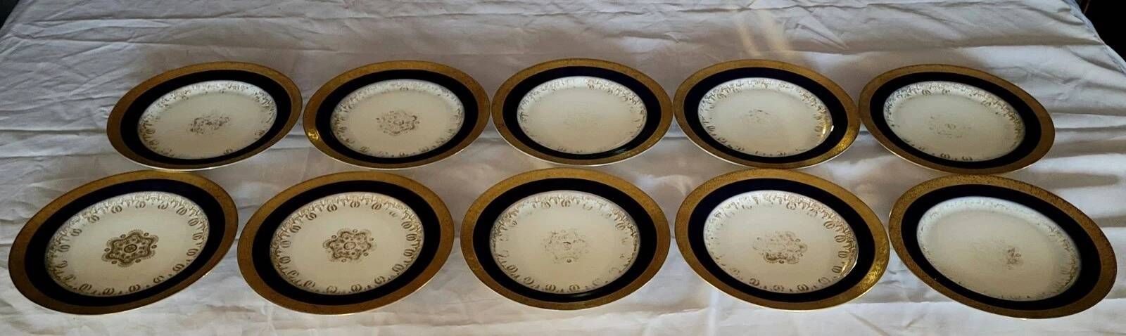 J. Pouyat Limoges: set of 10 fine porcelain plates, decorated