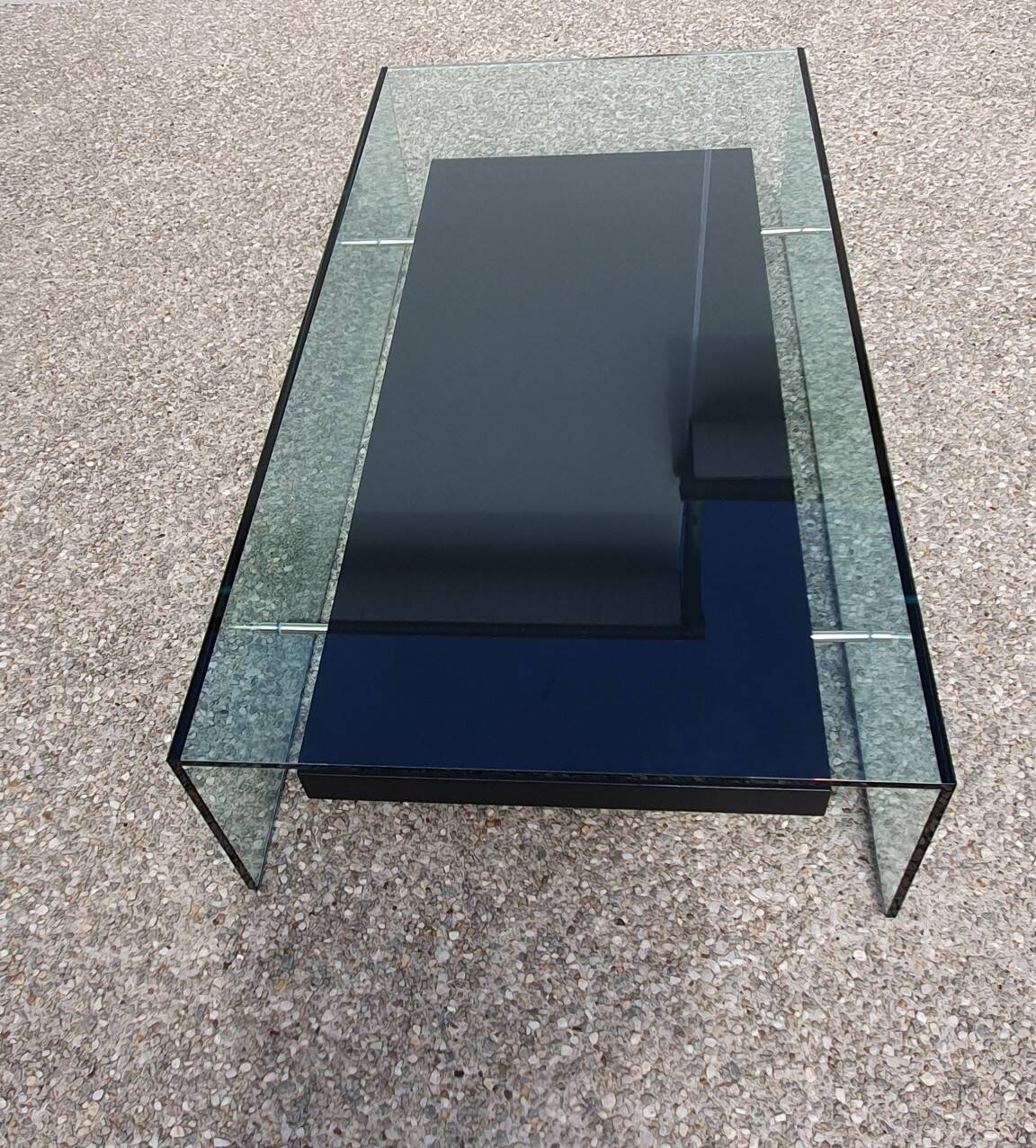 Table de salon roche bobois