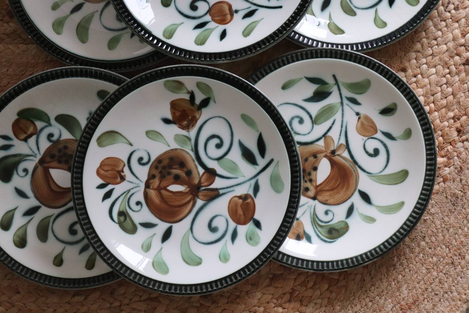 6 Argenteuil Boch La Louviere plates