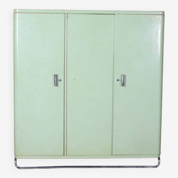 Armoire Bauhaus verte originale, par Hynek Gottwald, placage, chrome, tchèque, années 1930