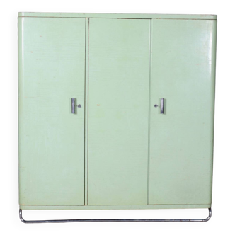 Armoire Bauhaus verte originale, par Hynek Gottwald, placage, chrome, tchèque, années 1930