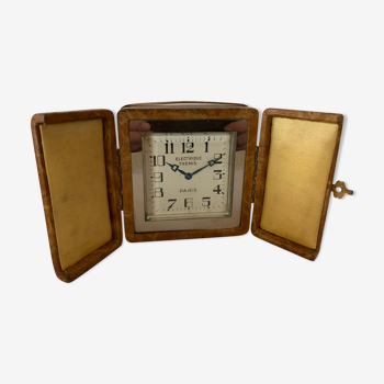 Art deco clock