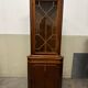 Meuble Vitrine d’encoignure en merisier XX e s