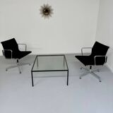 Ancienne table basse en métal et verre quadrillé design des années 50