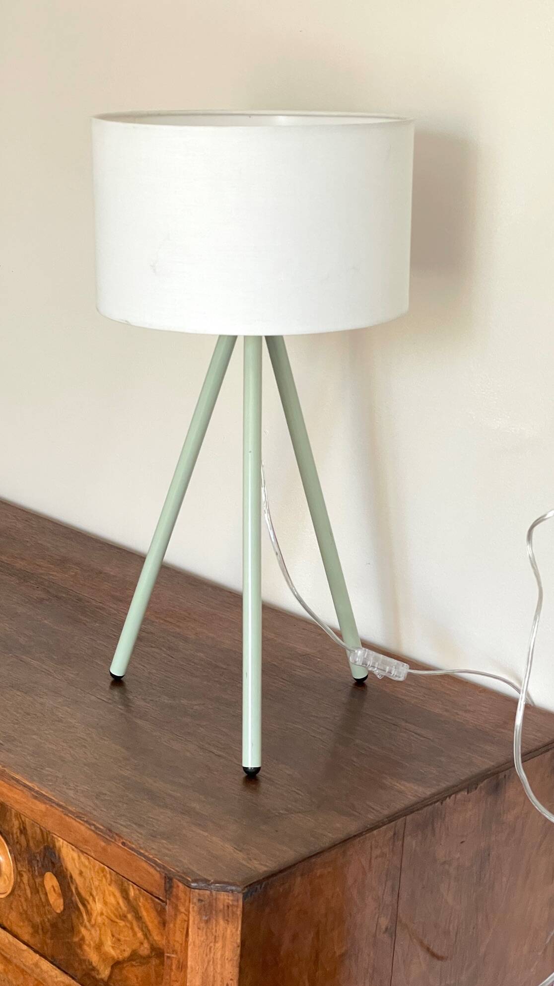 90s Green Metal Tripod Lamp