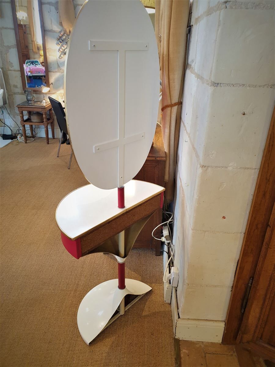 Vintage dressing table