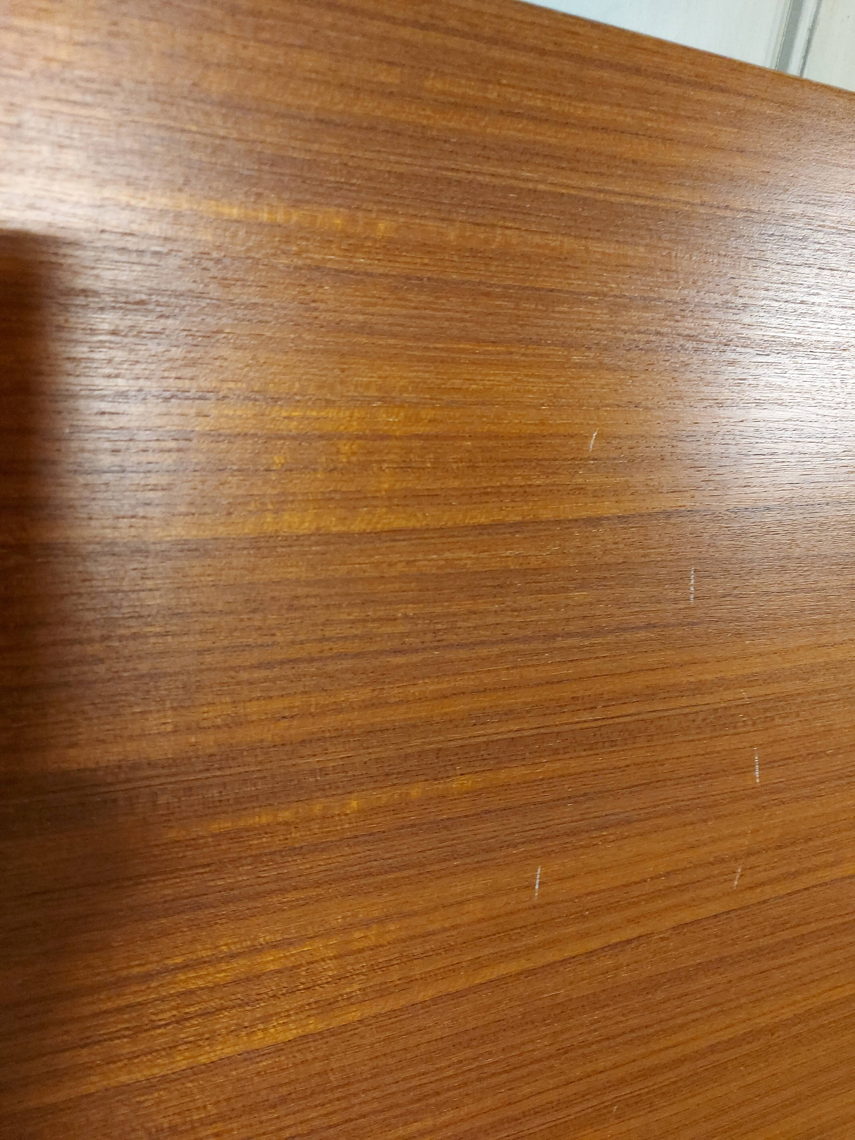 Vintage cabinet in palissandre