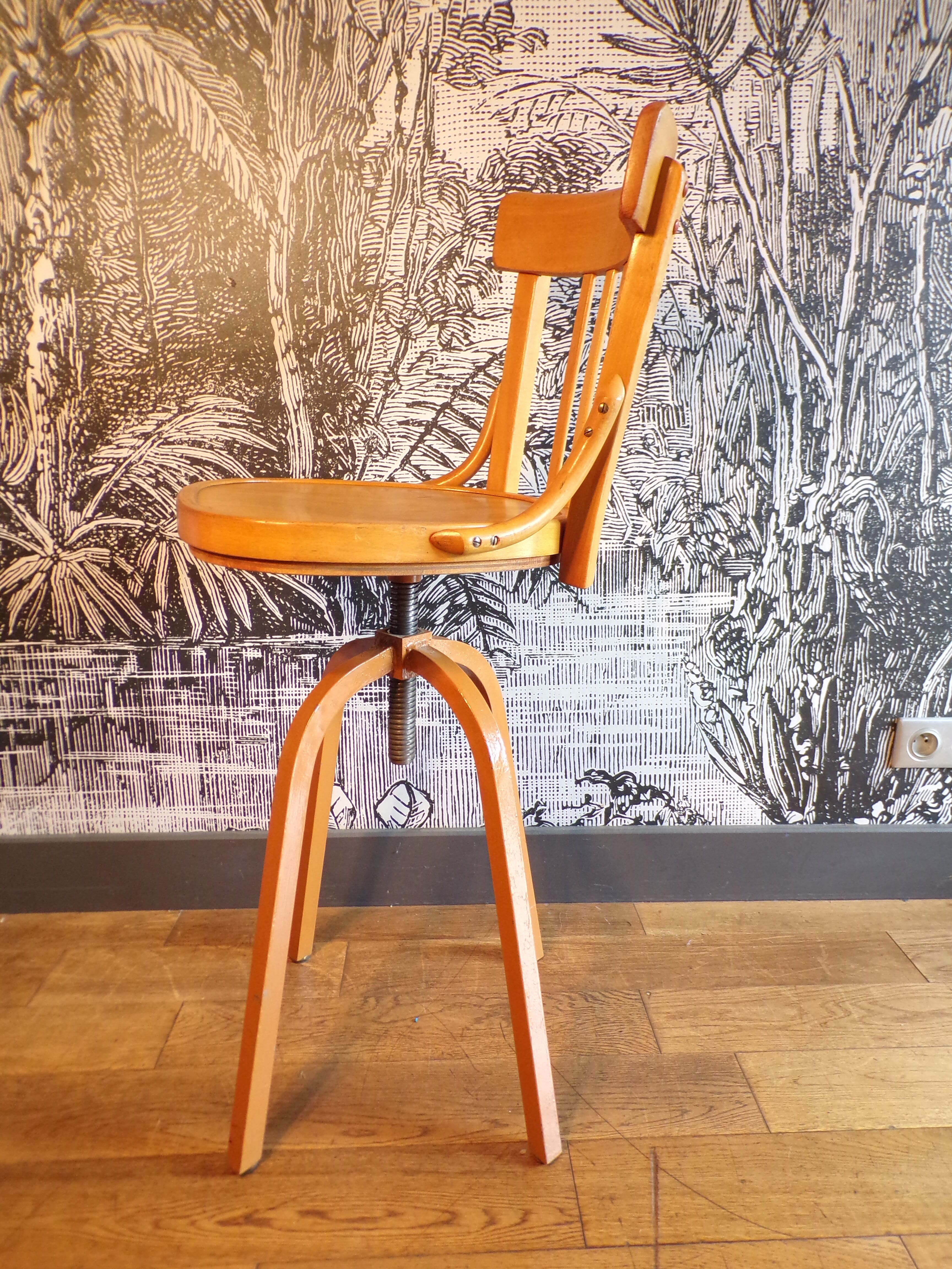 High screw workshop chair