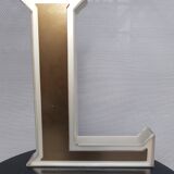 Letter L Brown Pearly iced