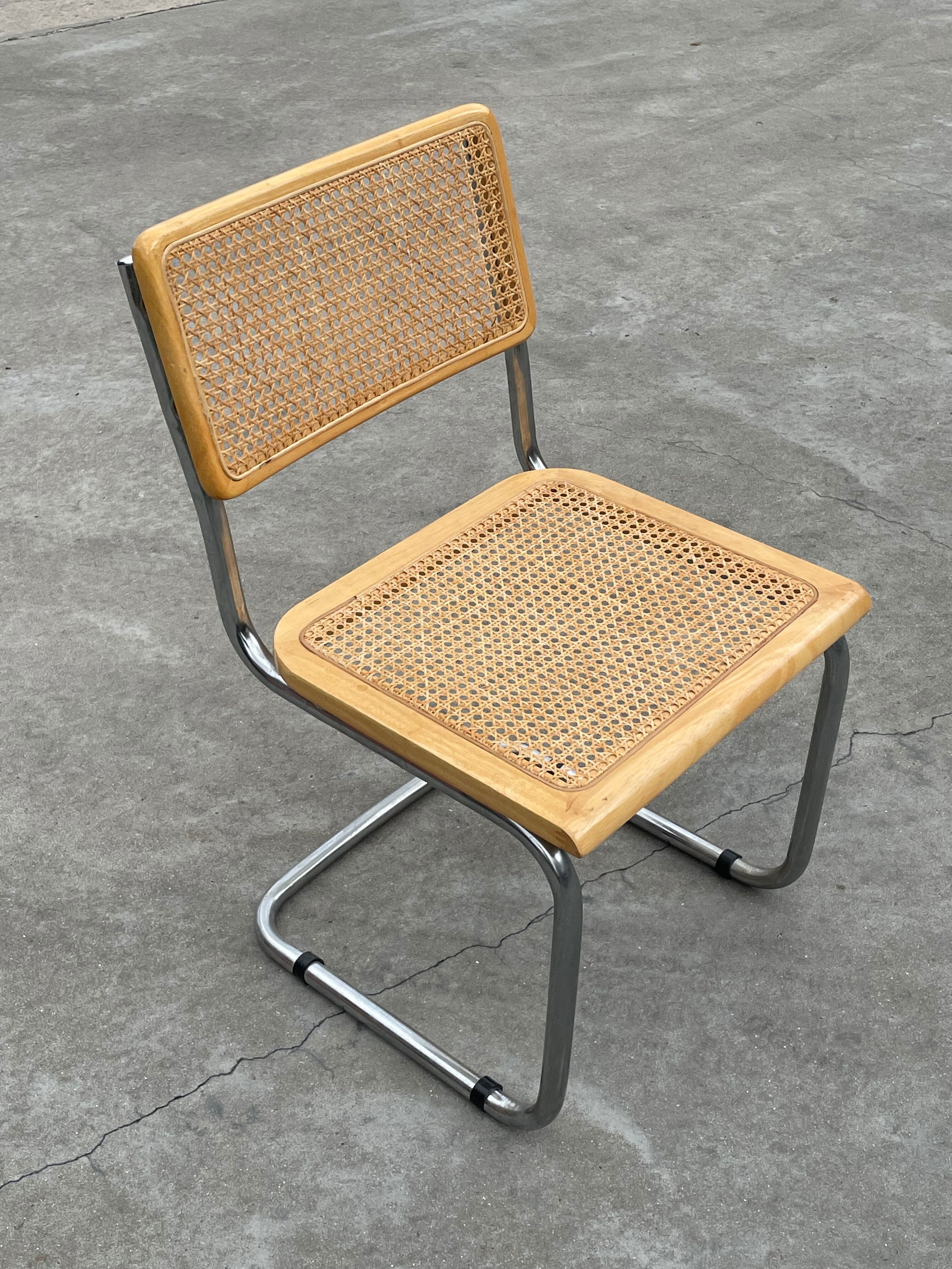 Cesca design chair b32 model in chrome design