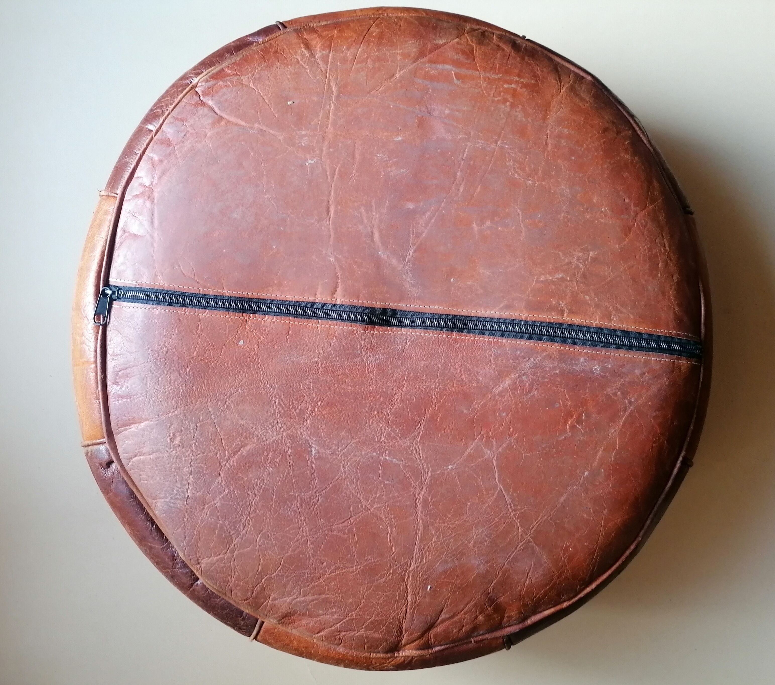 Pouf leather morocco
