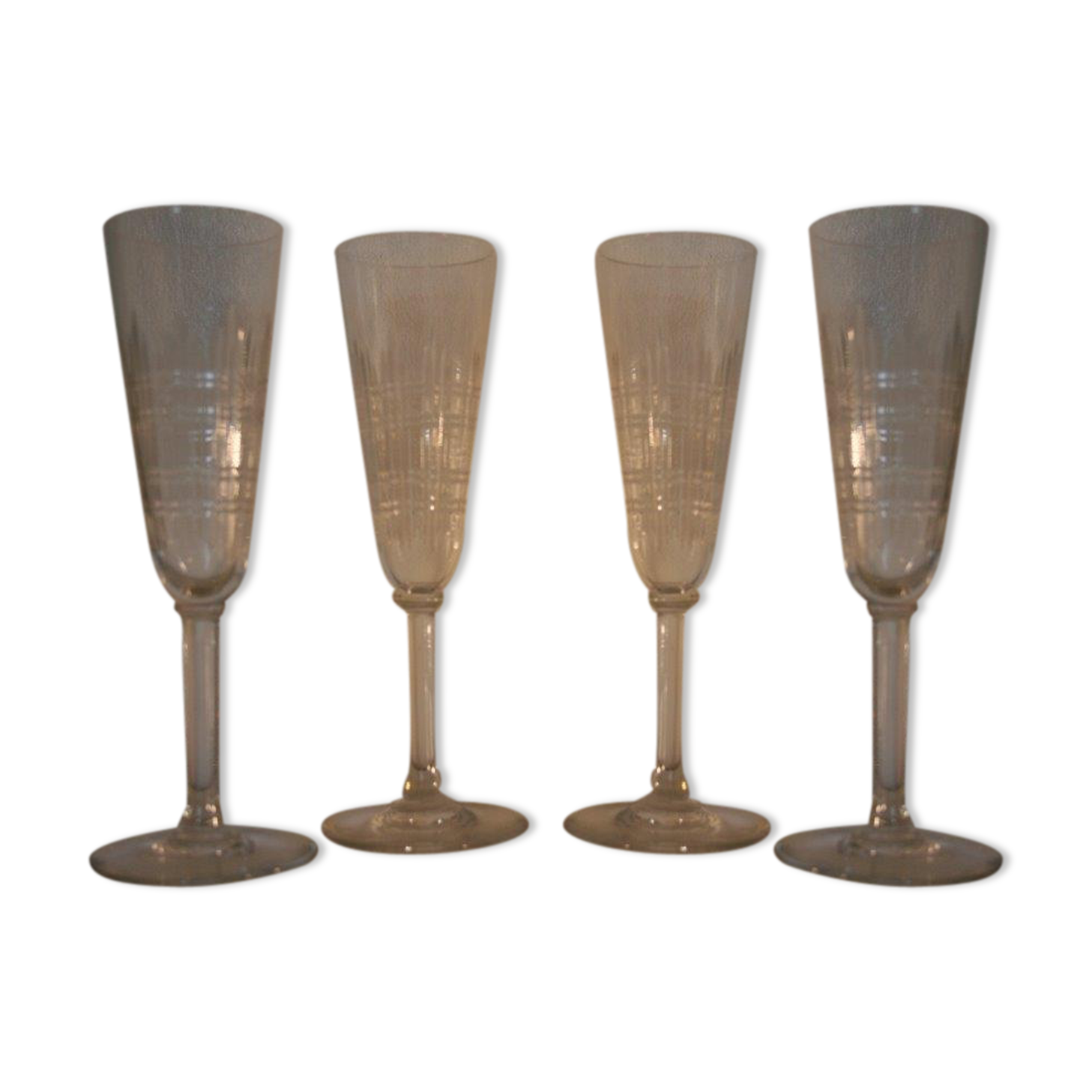 4 flutes carved Crystal Baccarat