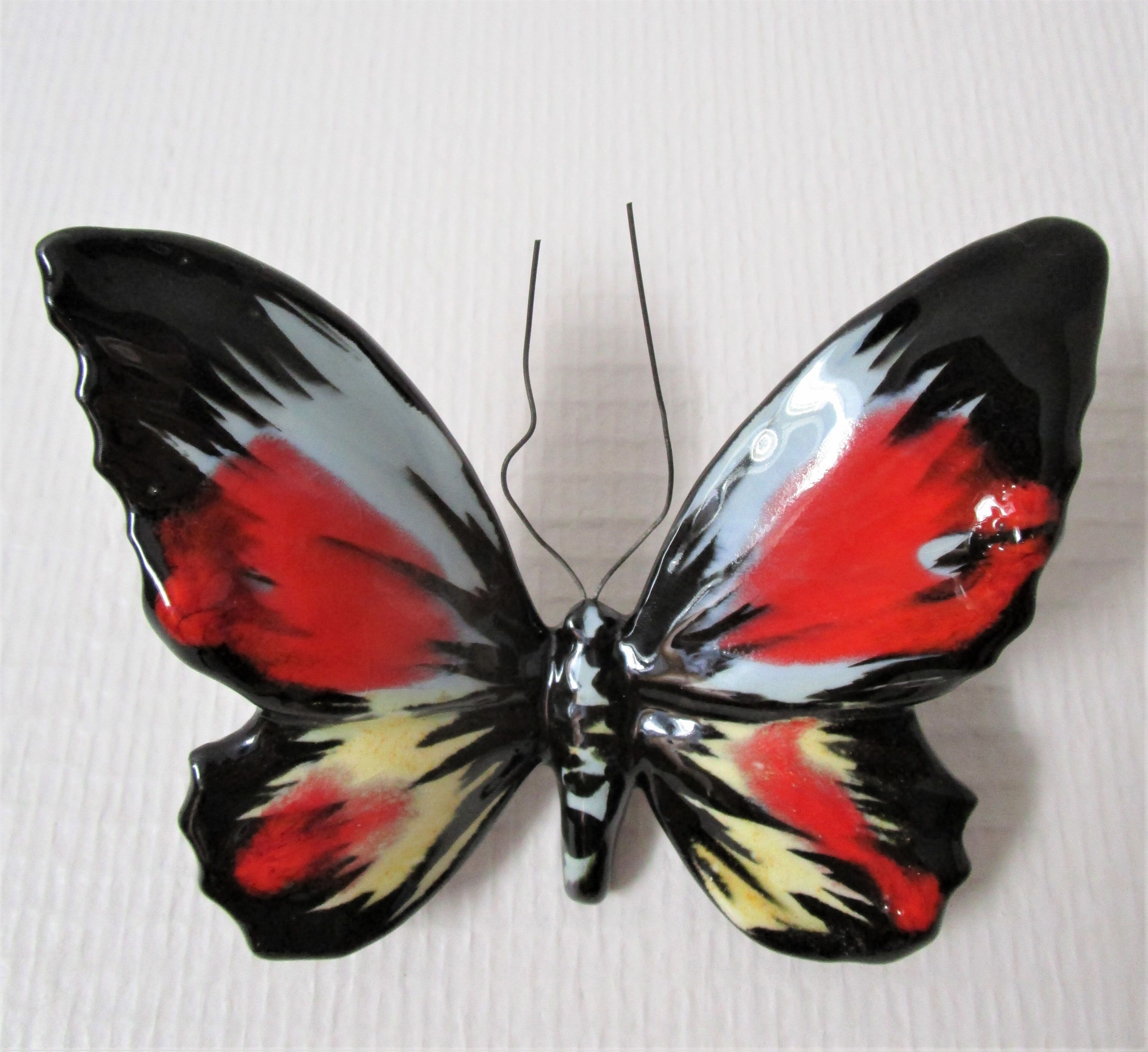 Papillon céramique émaillage polychrome Vallauris signé