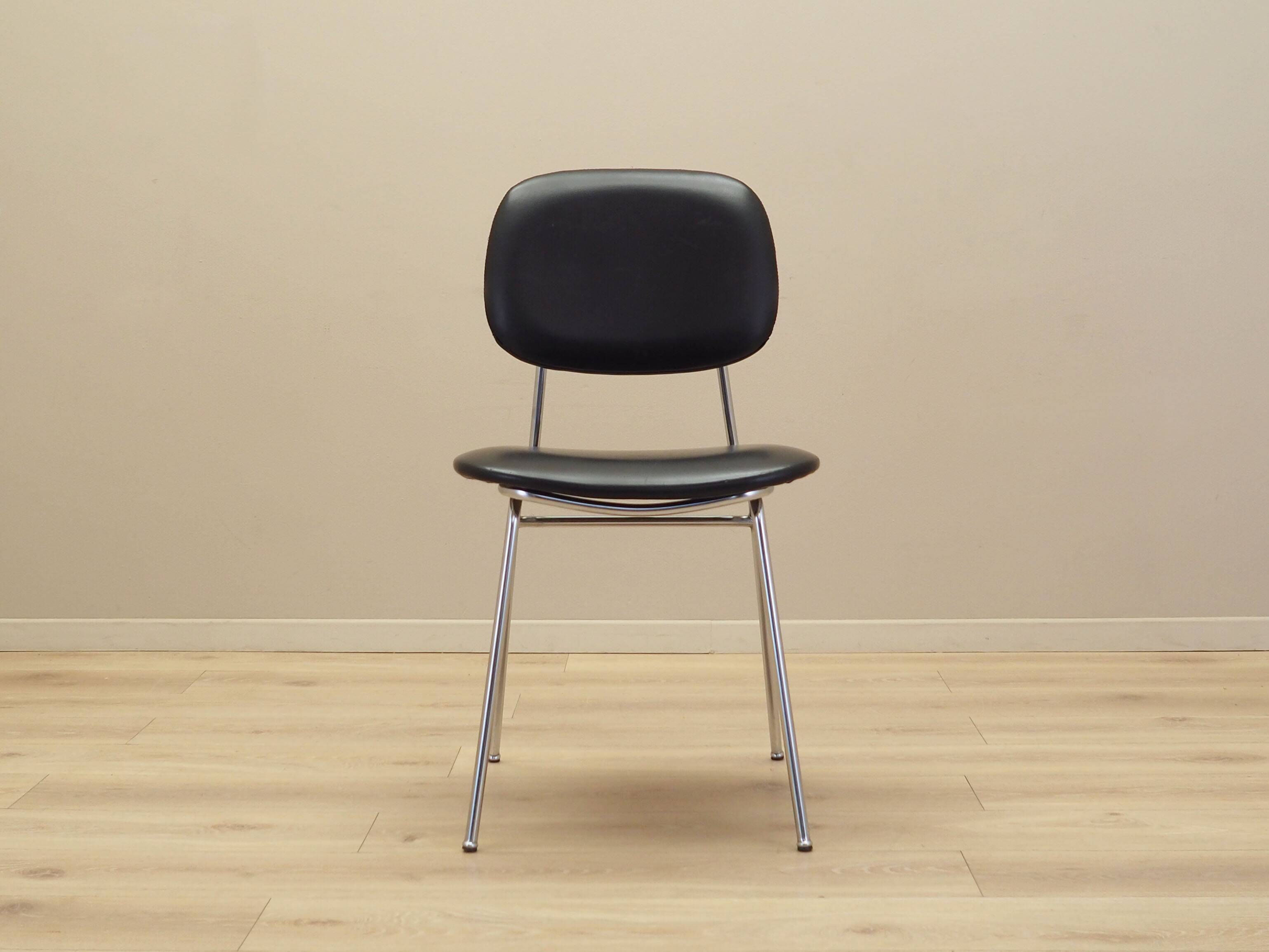 Chair, Italian design, 1970s, production: Italy