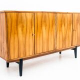 Commode, design polonais, années 1970. Après rénovation