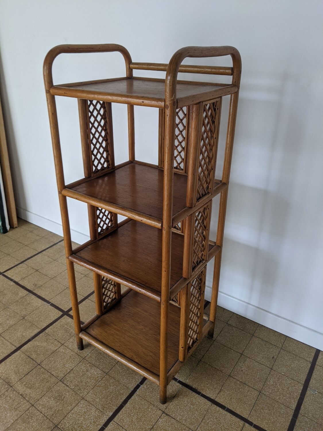 Étagère bambou & rotin