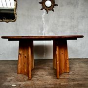 Large Scandinavian pine table - 6 chairs