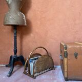 Magazine rack in curved wood, fabric and canework