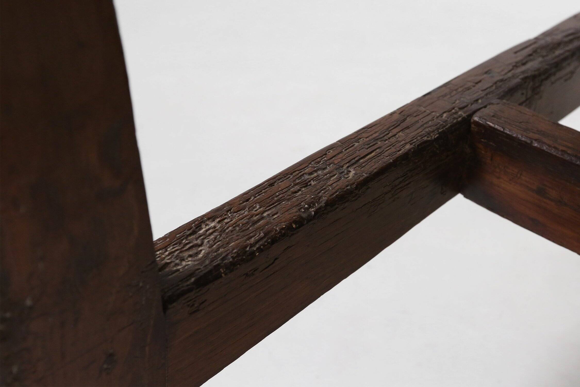 Antique carved Oak Spanish Console Table with Drawers, 18th Century