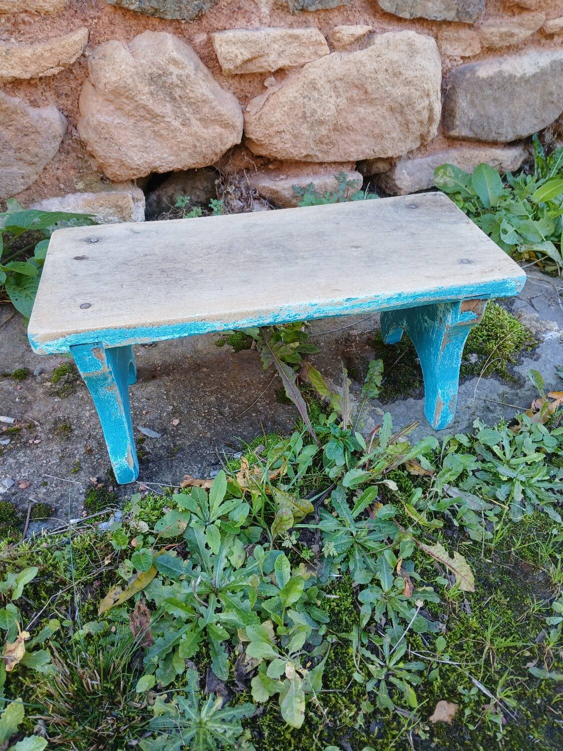 Old wooden stool / step stool