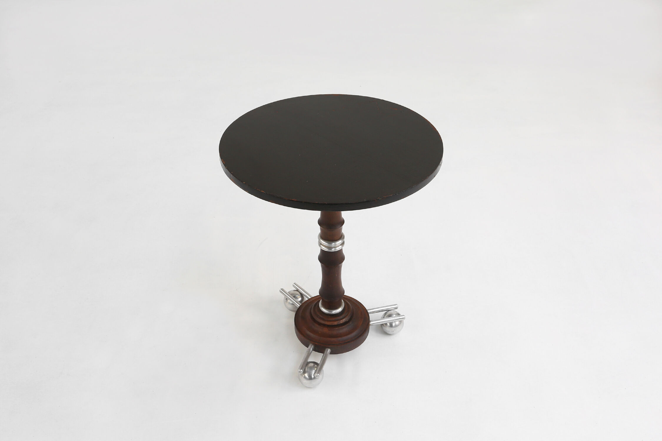 Art Deco side table Ca.1930