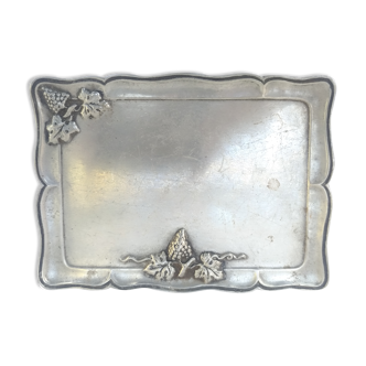 Trinket bowl in tin