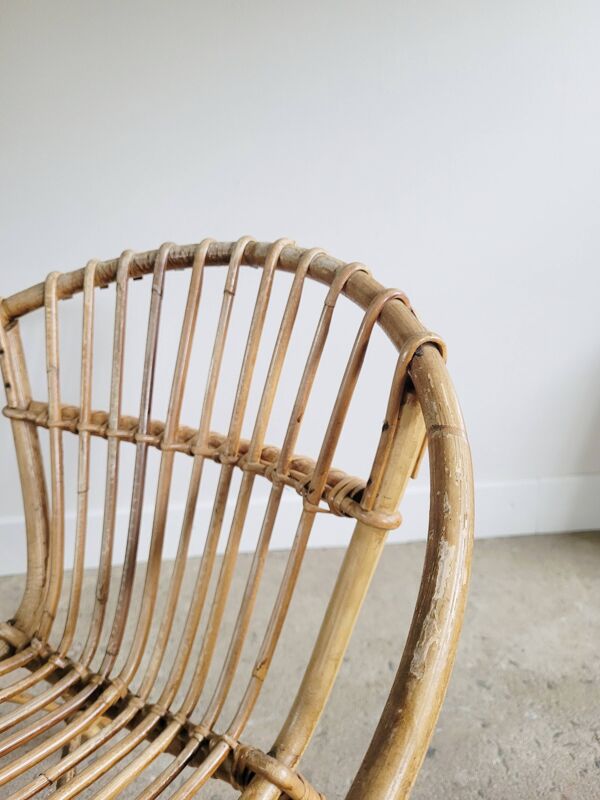 Fauteuil coquille en rotin pour enfant