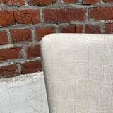 Set of 4 vintage Baumann chairs, in wood and white faux leather, model ESSOR.