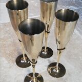 4 flûtes à champagne en laiton doré et argenté