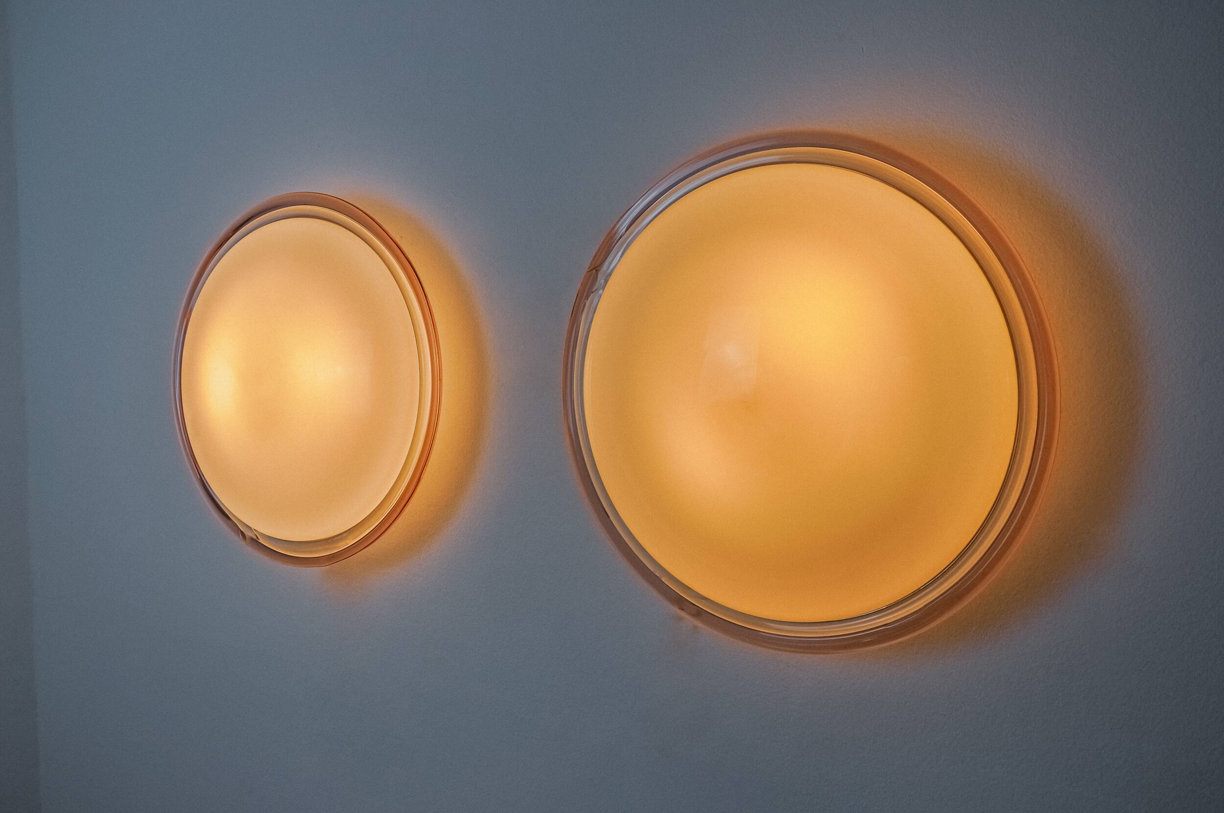 Pair of XL Murano glass "Ronda" wall lights by Leucos, Italy, 1970