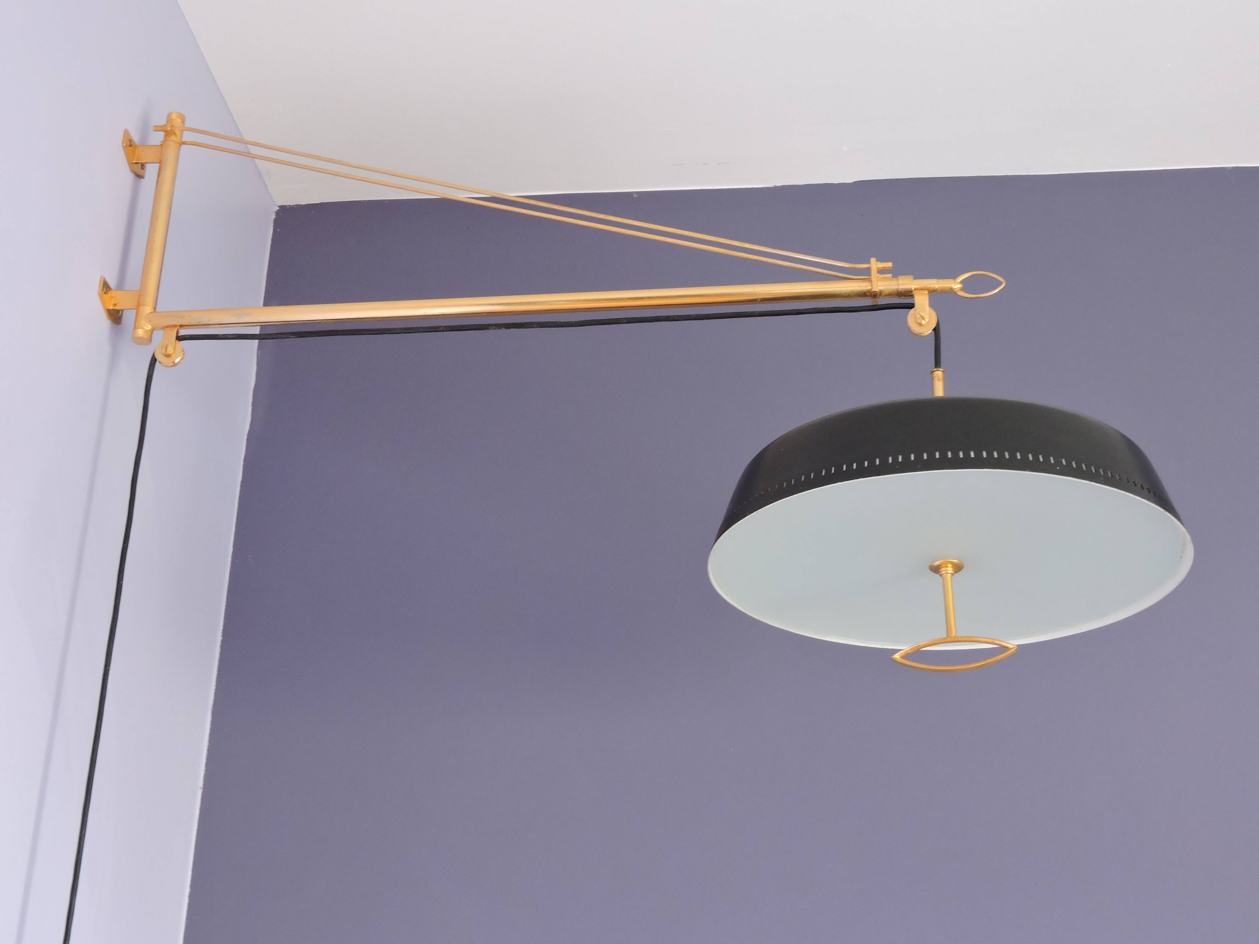 Wall lamp with telescopic counterweight Stilnovo brass
