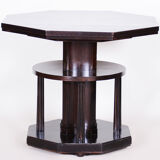 Table d’appoint en chêne cubiste tchèque restaurée insolite, Tchéquie, 1910-1919