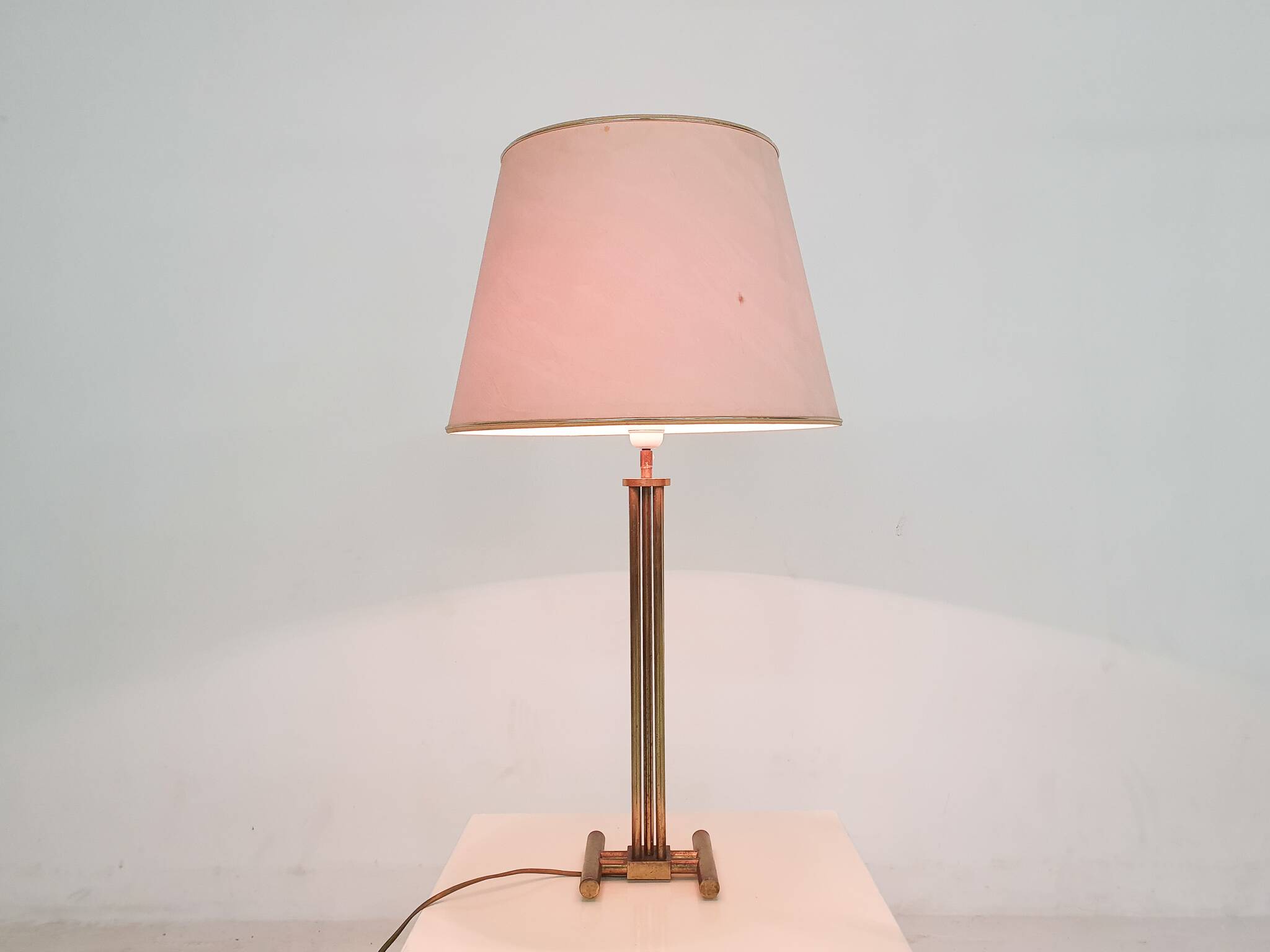 Hollywood regency brass table light, Italy 1950's