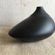 "Pollo" vase designed for the porcelain maker Rosenthal by Tapio Wirkkala (1970s)