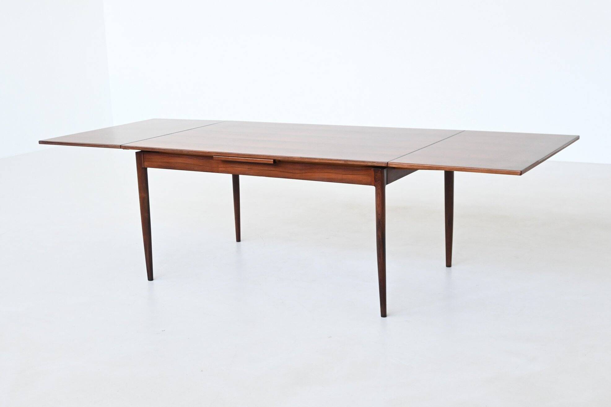 Niels Otto Moller large extendable dining table in rosewood Denmark 1960