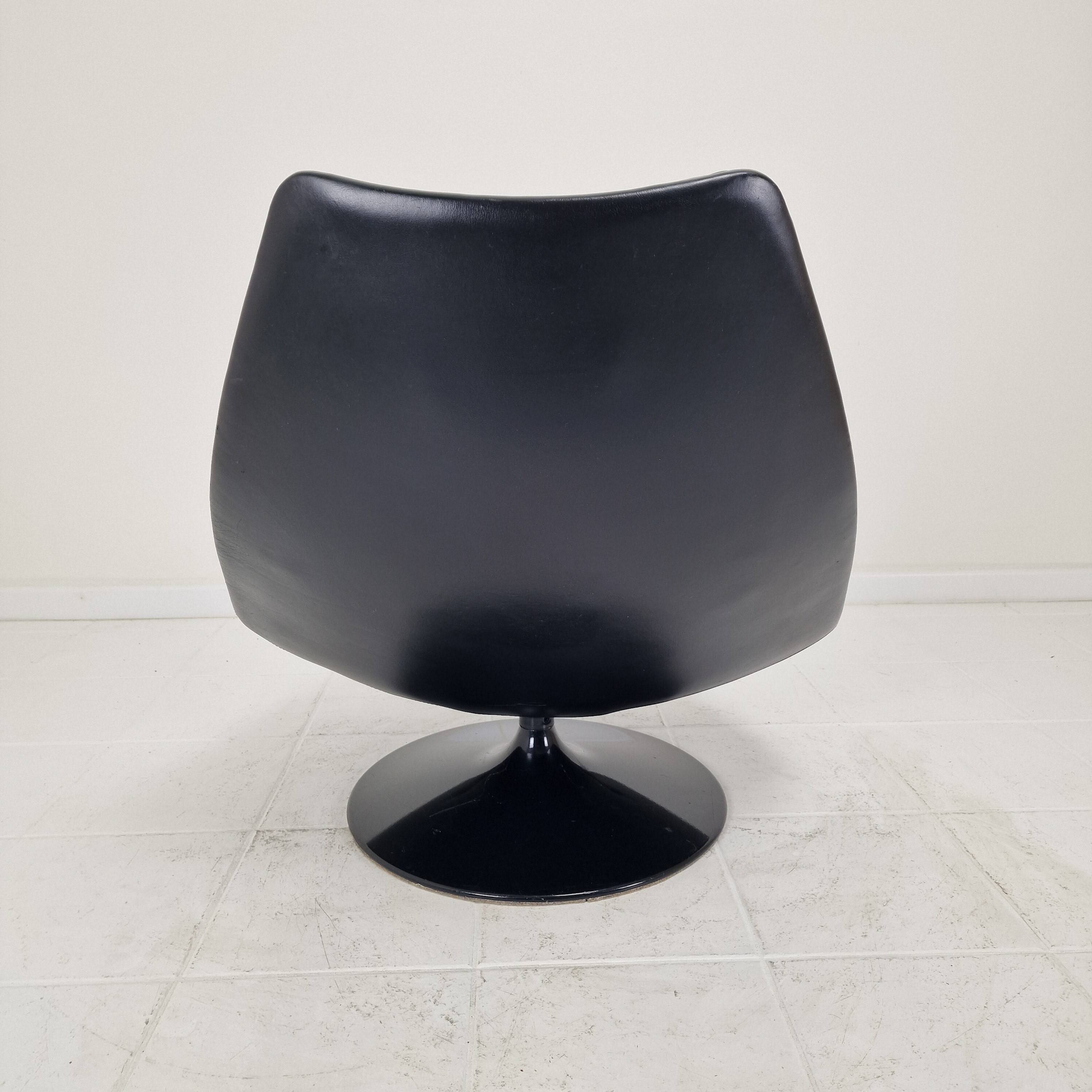 Artifort F511 Lounge Chair by Geoffrey Harcourt in Leather, 1970's