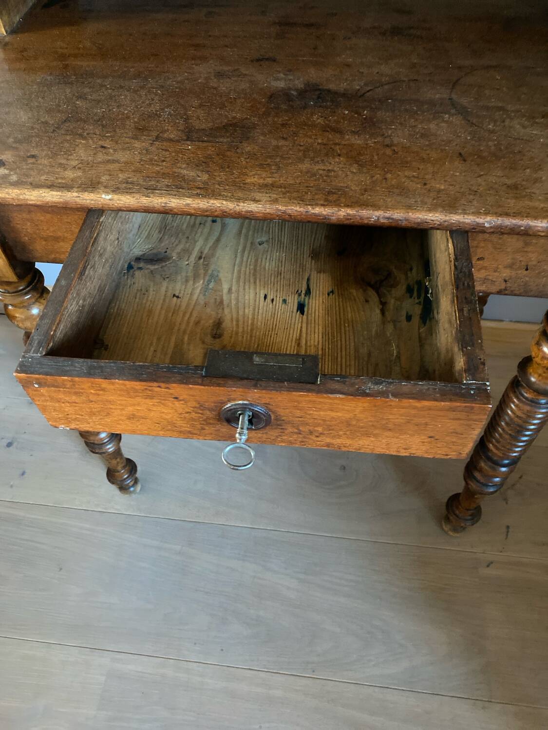 Small office desk secretary table